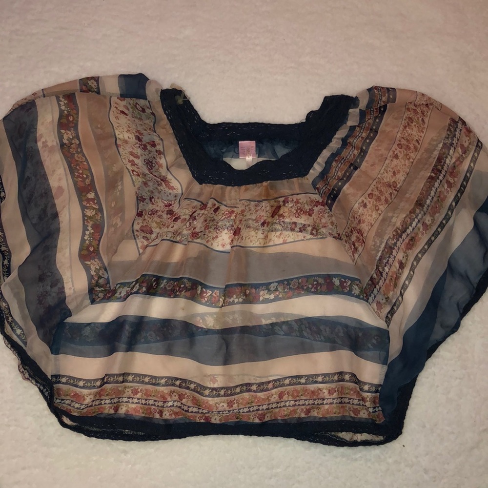 Rue 21 flowy top